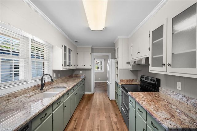 533 Rockway Drive, Lexington, NC 27295