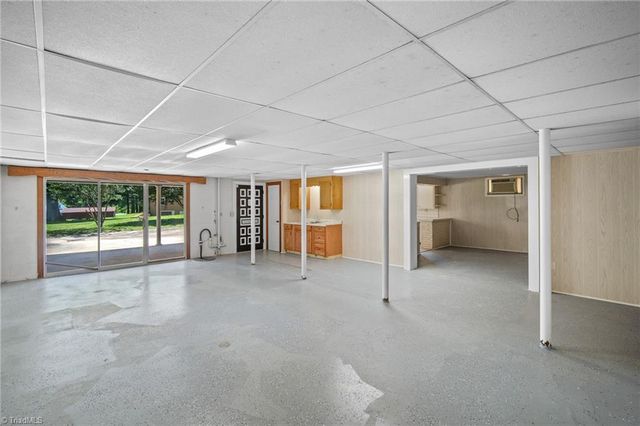 533 Rockway Drive, Lexington, NC 27295