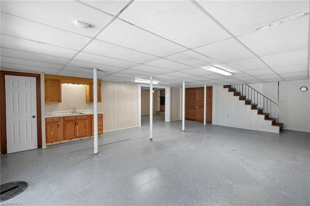 533 Rockway Drive, Lexington, NC 27295