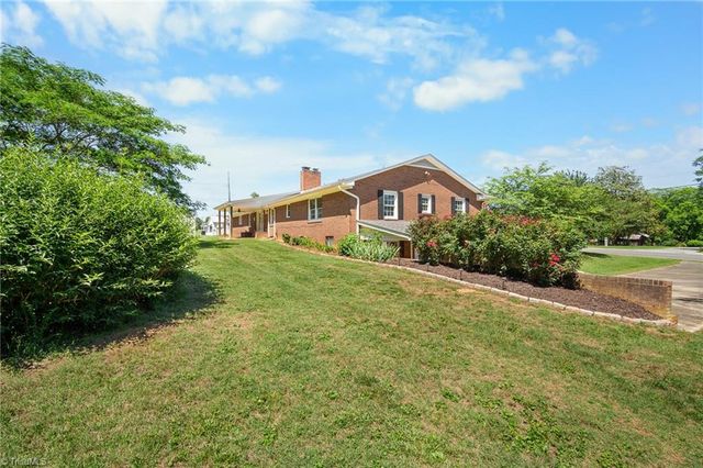 533 Rockway Drive, Lexington, NC 27295