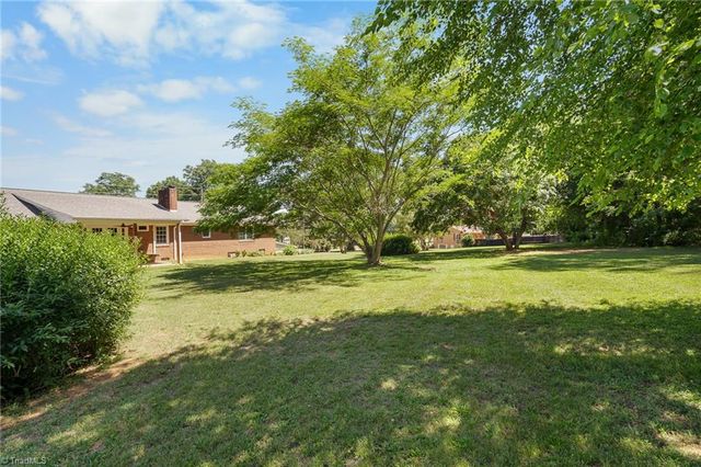 533 Rockway Drive, Lexington, NC 27295