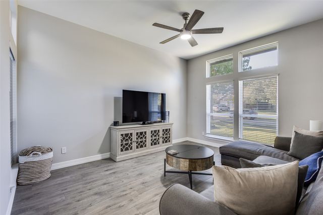 2405 Warwick Avenue, Flower Mound, TX 75028