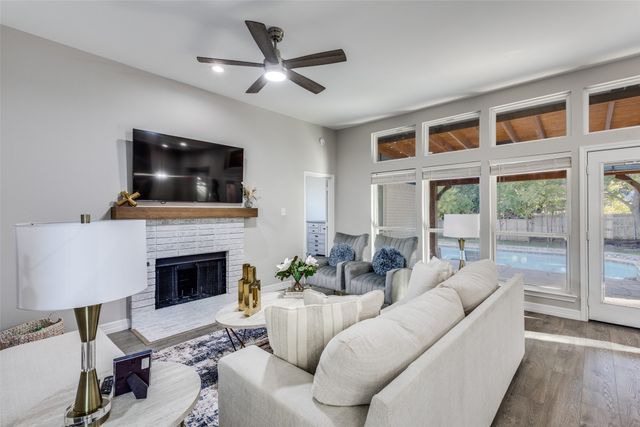 2405 Warwick Avenue, Flower Mound, TX 75028