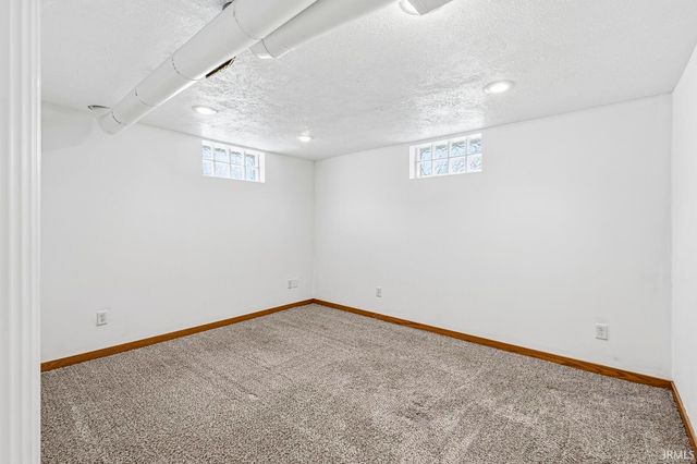 102 Helen Avenue, Mishawaka, IN 46544