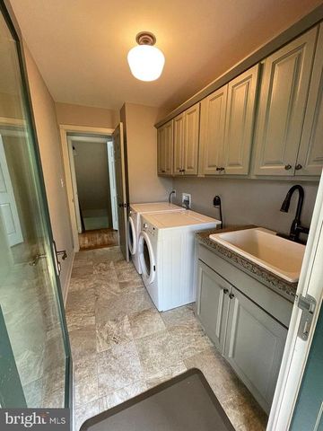 99 BLUFF MTN RD, Madison, VA 22727