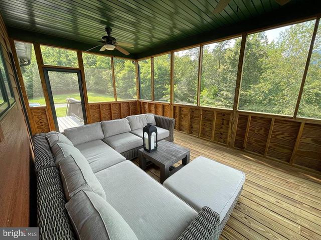 99 BLUFF MTN RD, Madison, VA 22727