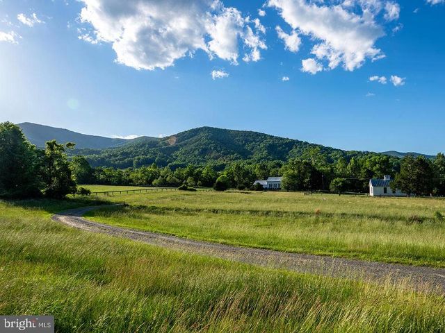 99 BLUFF MTN RD, Madison, VA 22727