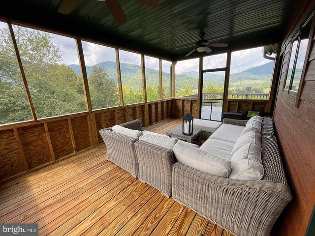 99 BLUFF MTN RD, Madison, VA 22727