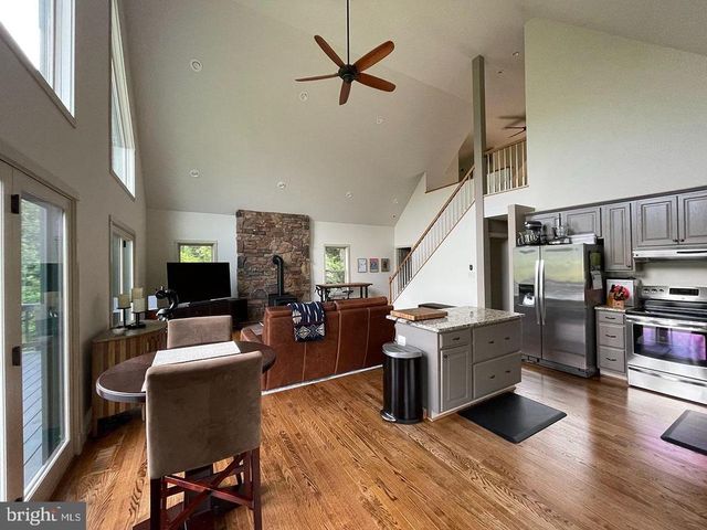 99 BLUFF MTN RD, Madison, VA 22727