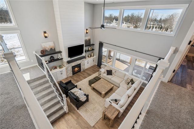 9267 Feather Ridge Pass, Cedar Rapids, IA 52411