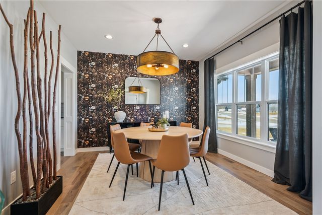 9267 Feather Ridge Pass, Cedar Rapids, IA 52411