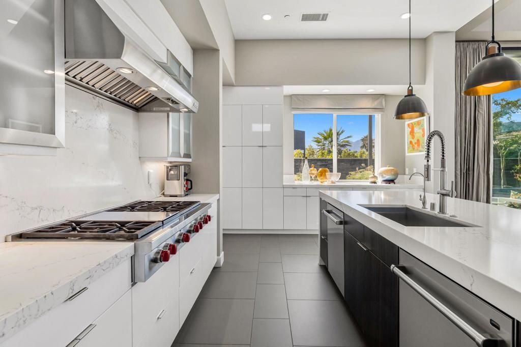 Image 17 of property listing at 29 Topaz Court, Rancho Mirage, CA 92270