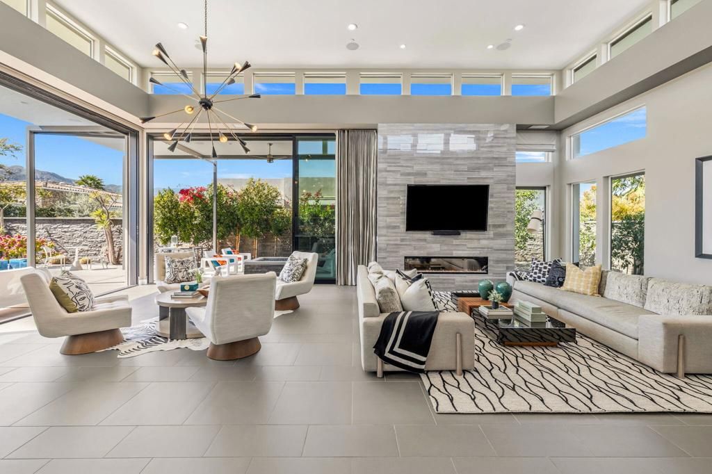 Image 19 of property listing at 29 Topaz Court, Rancho Mirage, CA 92270