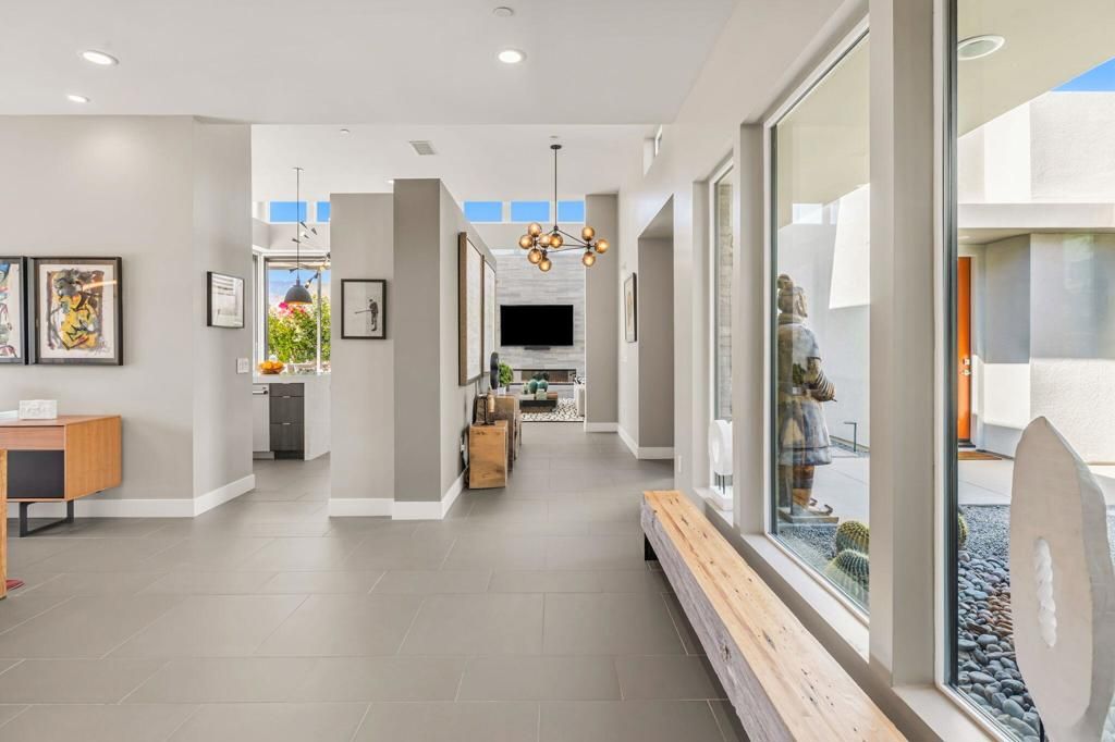 Image 20 of property listing at 29 Topaz Court, Rancho Mirage, CA 92270