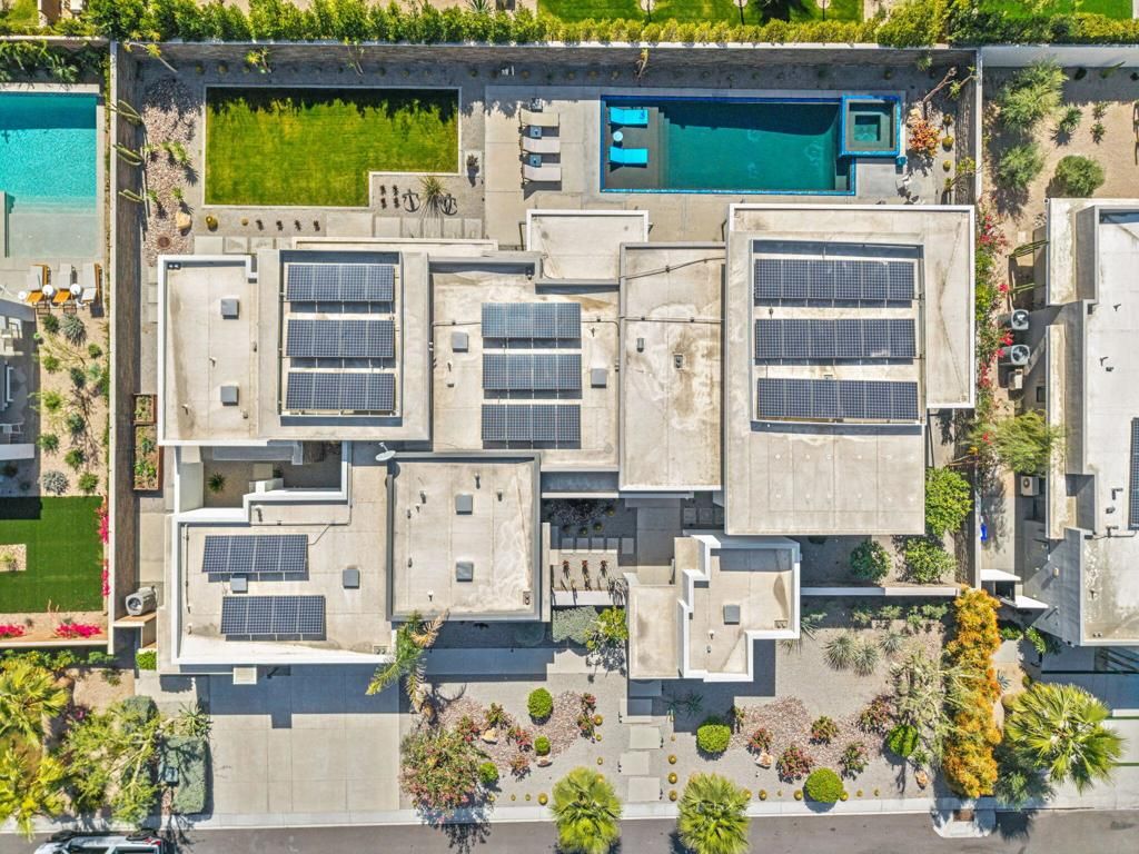 Image 70 of property listing at 29 Topaz Court, Rancho Mirage, CA 92270