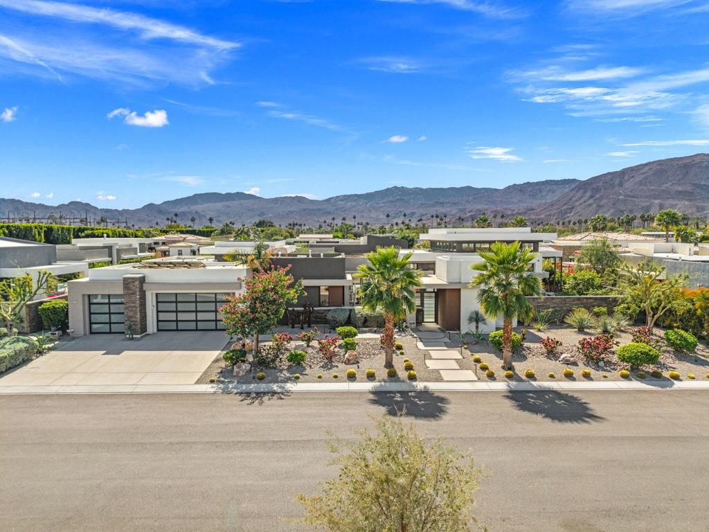 Image 8 of property listing at 29 Topaz Court, Rancho Mirage, CA 92270