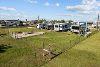 4531 Mallard Street, Hitchcock, TX 77563