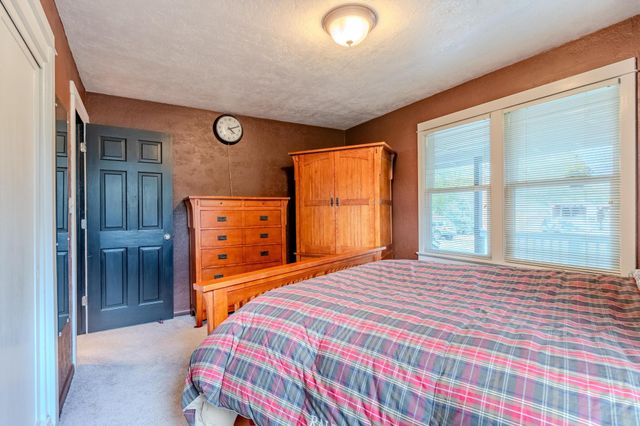 820 Newtown Street, Medford, OR 97501
