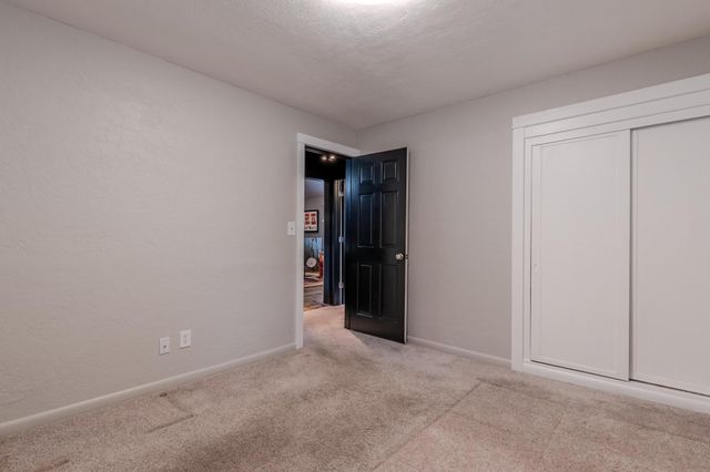 820 Newtown Street, Medford, OR 97501
