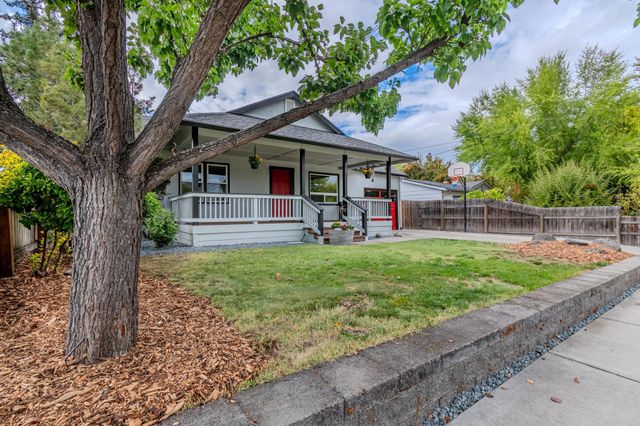 820 Newtown Street, Medford, OR 97501