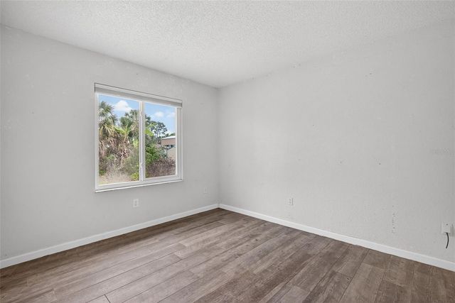 18322 EBLIS AVENUE, Port Charlotte, FL 33948