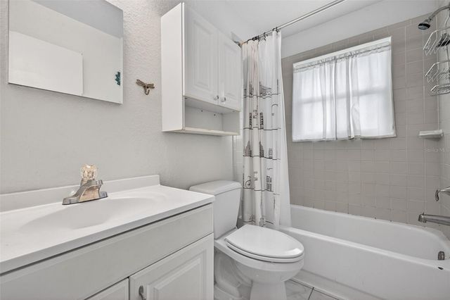 18322 EBLIS AVENUE, Port Charlotte, FL 33948