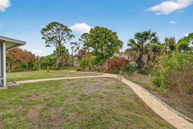 18322 EBLIS AVENUE, Port Charlotte, FL 33948