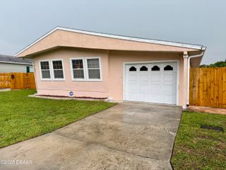 2010 Hickorywood Drive, South Daytona, FL 32119