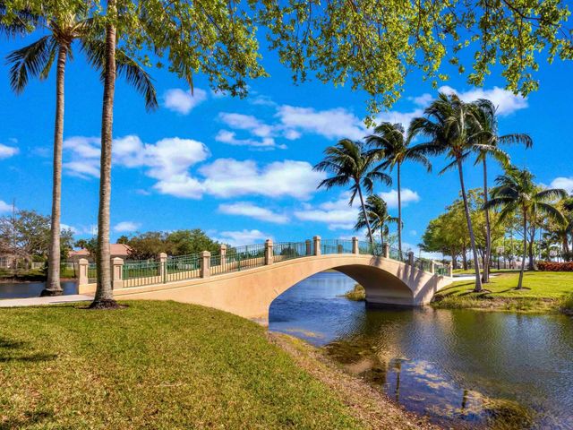 3225 Ushant Court, Wellington, FL 33414