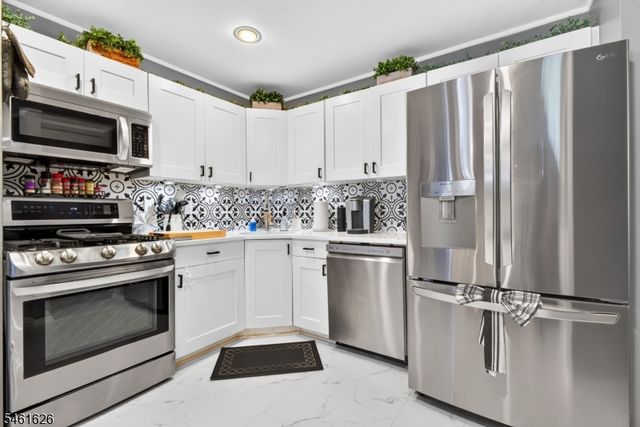 77 Larkin Cir, West Orange Twp., NJ 07052