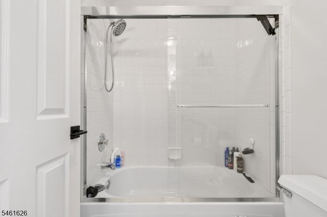 77 Larkin Cir, West Orange Twp., NJ 07052