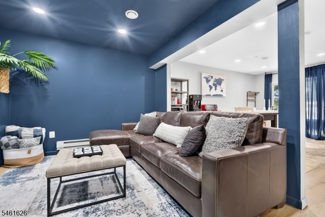 77 Larkin Cir, West Orange Twp., NJ 07052