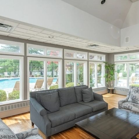77 Larkin Cir, West Orange Twp., NJ 07052