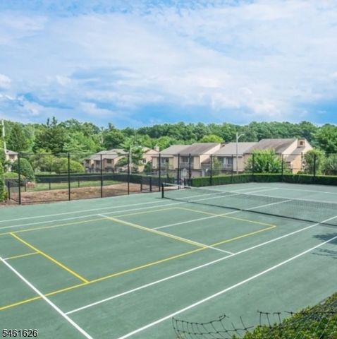 77 Larkin Cir, West Orange Twp., NJ 07052