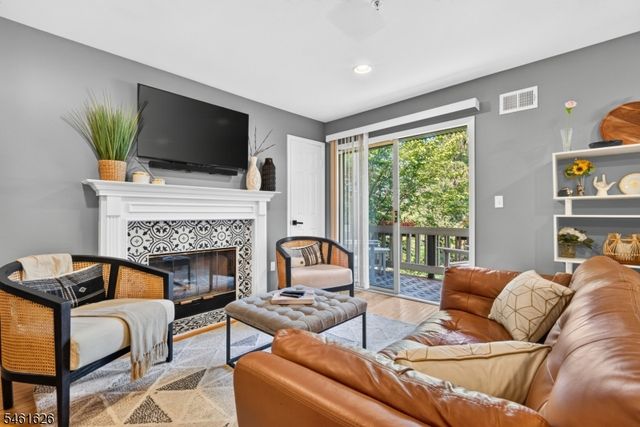 77 Larkin Cir, West Orange Twp., NJ 07052