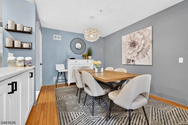 77 Larkin Cir, West Orange Twp., NJ 07052