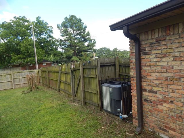 4956 COTTONWOOD AVE, Memphis, TN 38118
