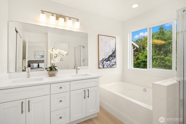 24270 SE 11th Place, Sammamish, WA 98075
