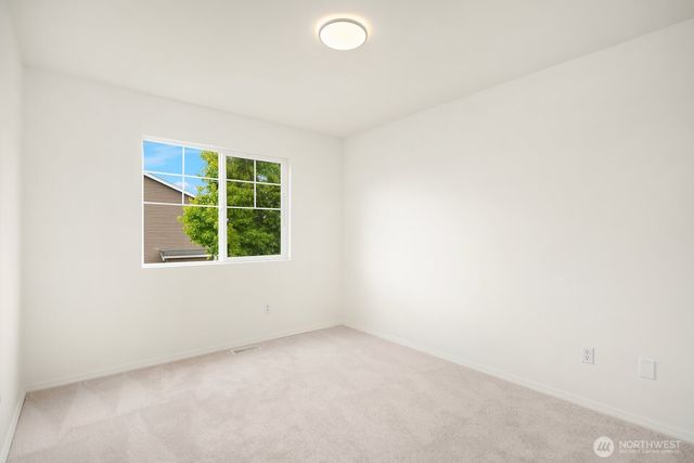 24270 SE 11th Place, Sammamish, WA 98075