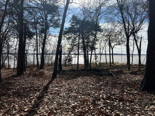 008 Summer Lane, Eufaula, OK 74432