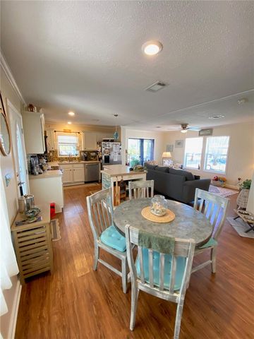 8330 FANTASIA PARK WAY, Riverview, FL 33578