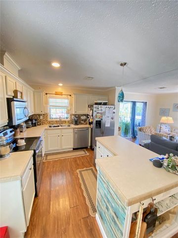 8330 FANTASIA PARK WAY, Riverview, FL 33578