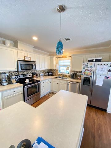 8330 FANTASIA PARK WAY, Riverview, FL 33578