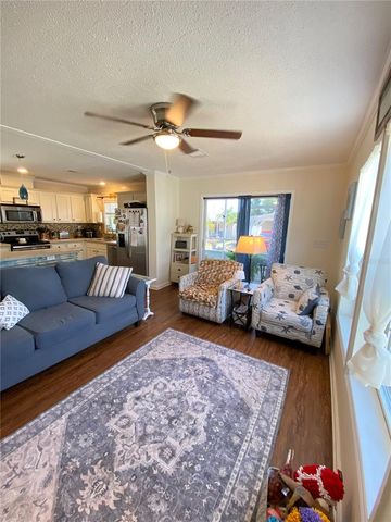 8330 FANTASIA PARK WAY, Riverview, FL 33578