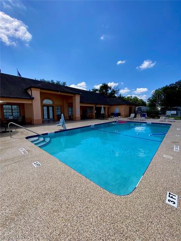 8330 FANTASIA PARK WAY, Riverview, FL 33578
