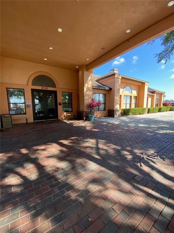 8330 FANTASIA PARK WAY, Riverview, FL 33578