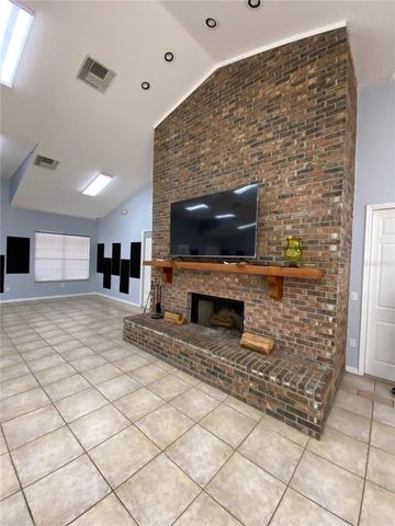 8330 FANTASIA PARK WAY, Riverview, FL 33578