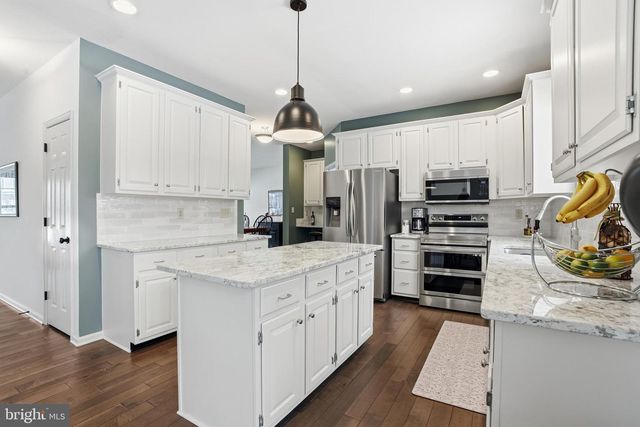 59 FAIRWAY CT, Quakertown, PA 18951