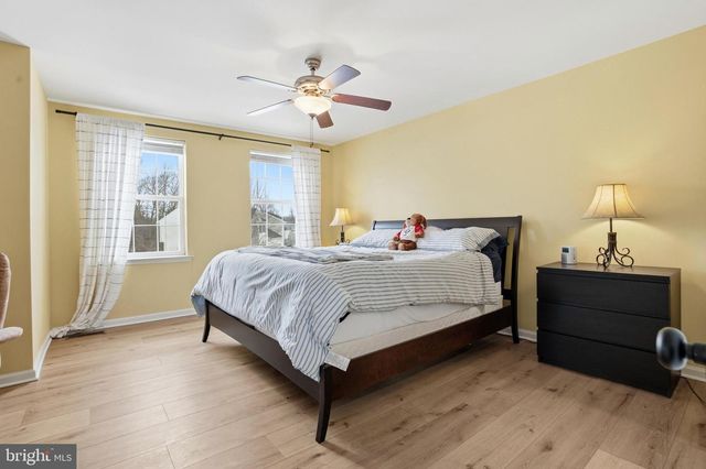 59 FAIRWAY CT, Quakertown, PA 18951