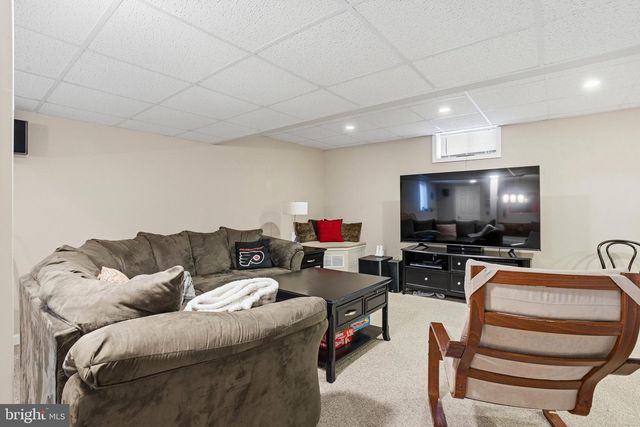 59 FAIRWAY CT, Quakertown, PA 18951